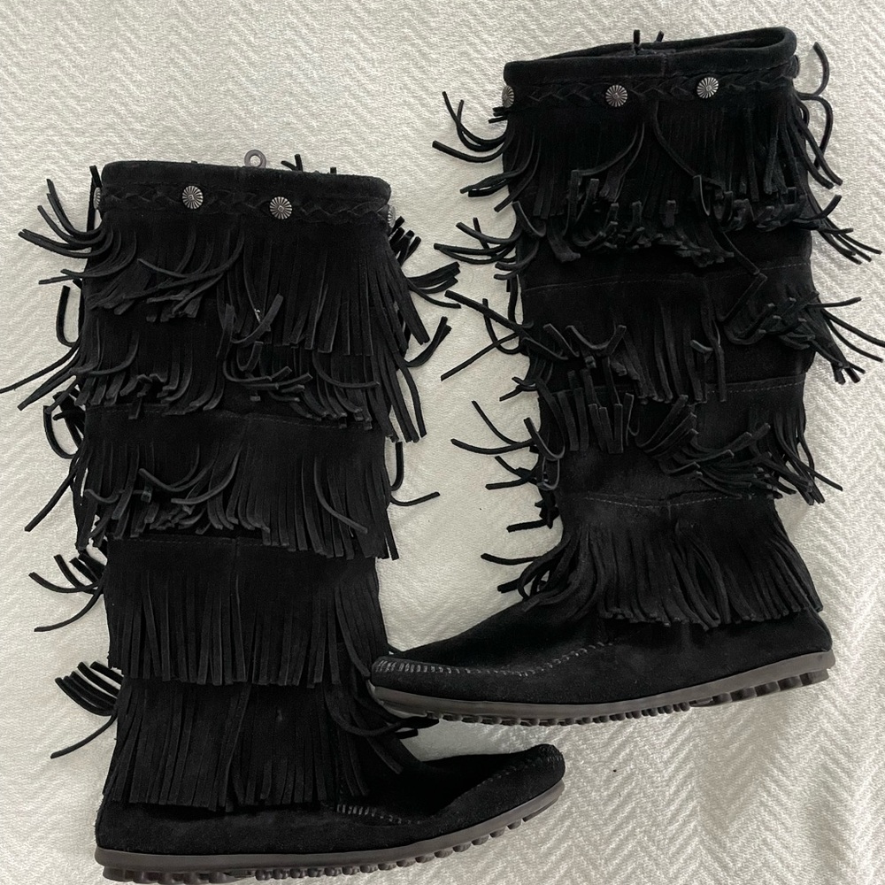 Minnetonka Black Fringe Boots